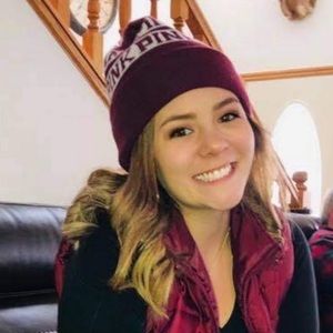 Meet your Posher, Deanna